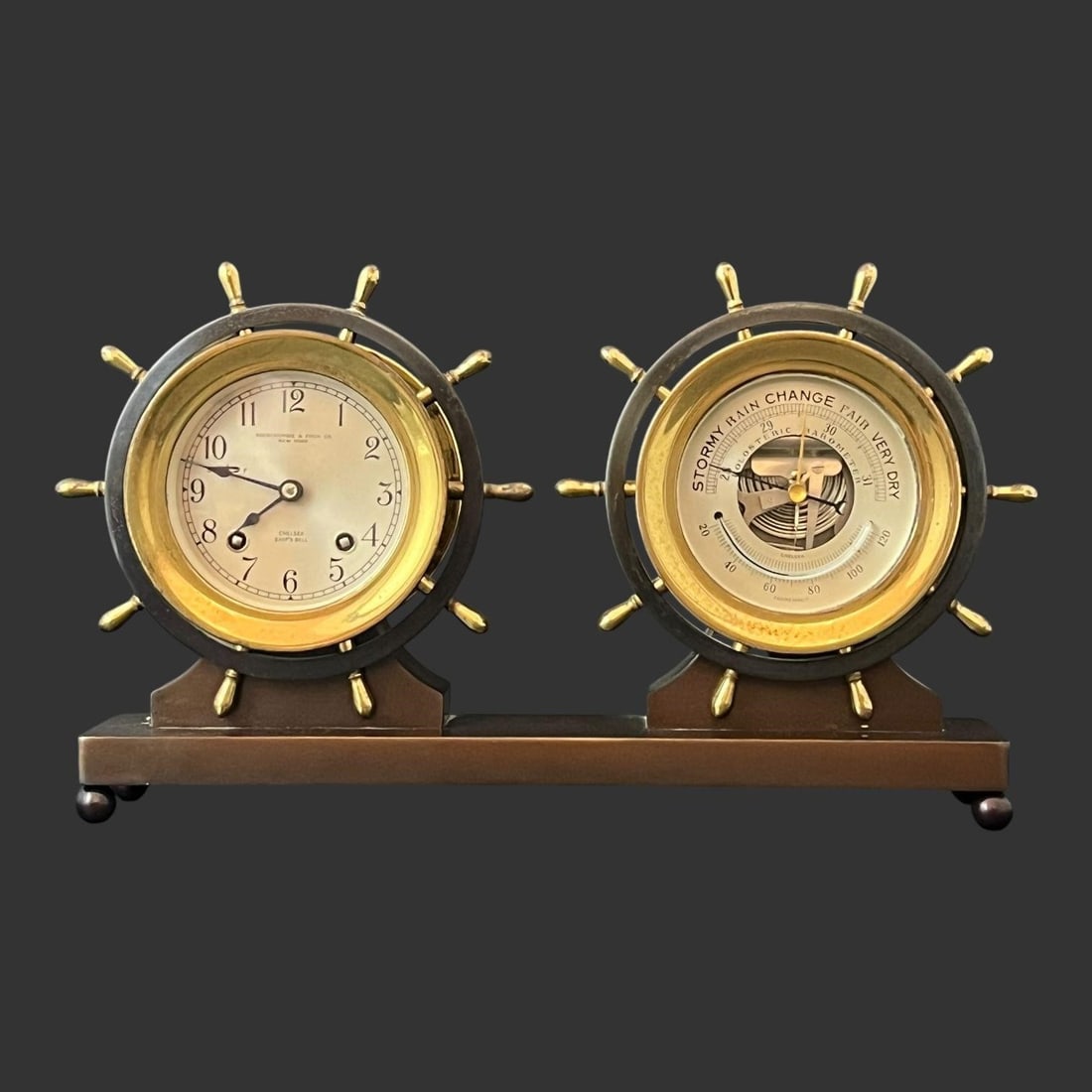 Abercrombie & Fitch Chelsea Ships Bell Clock (1 of 13)