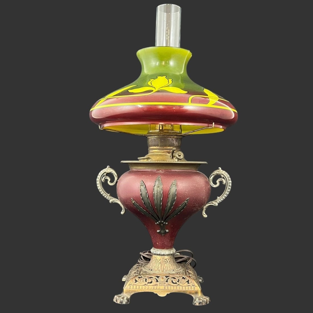 USA Miller 'Gone with the Wind' Juno Oil Lamp (1 of 10)