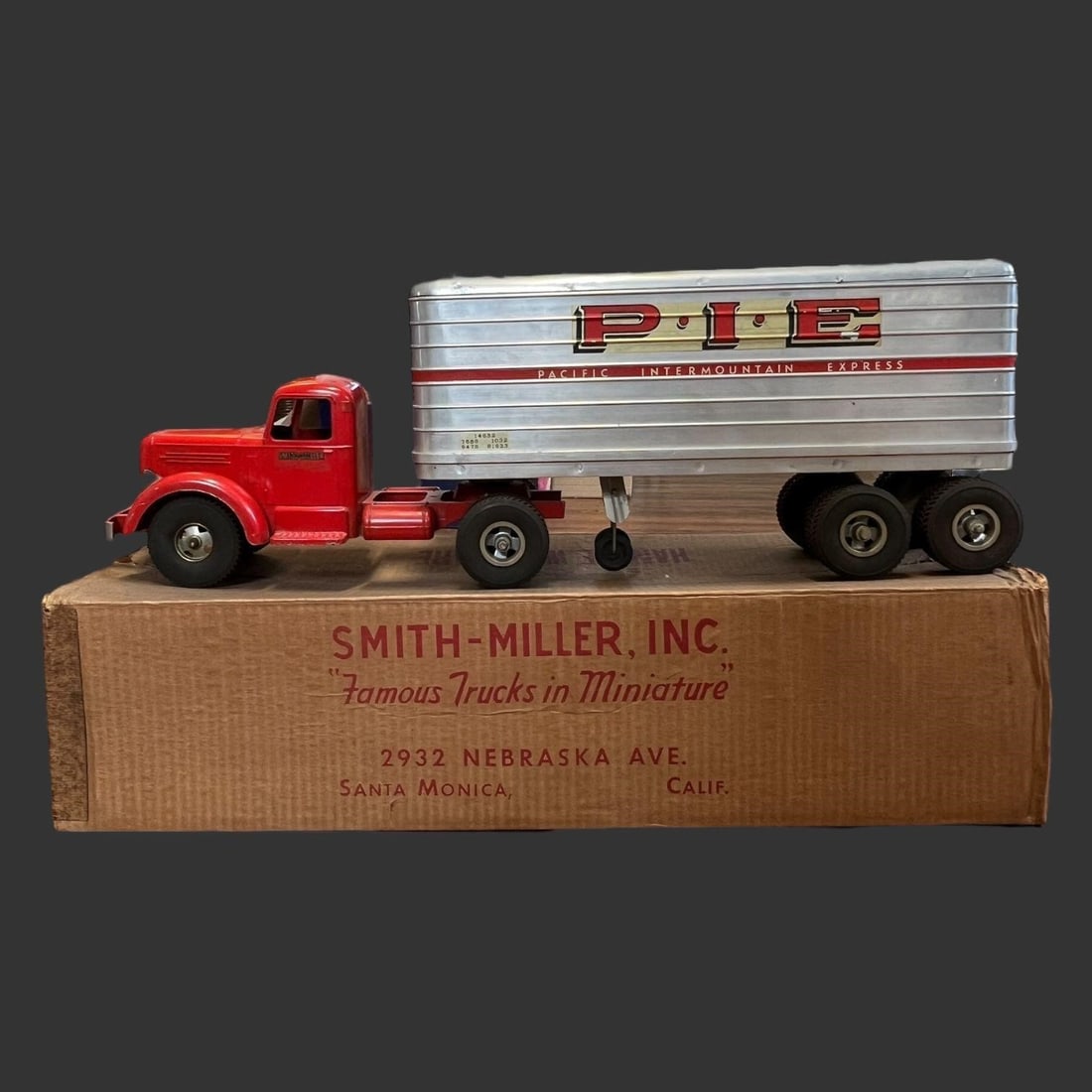 Smith Miller California Pie Toy Truck Trailer 28" (1 of 14)