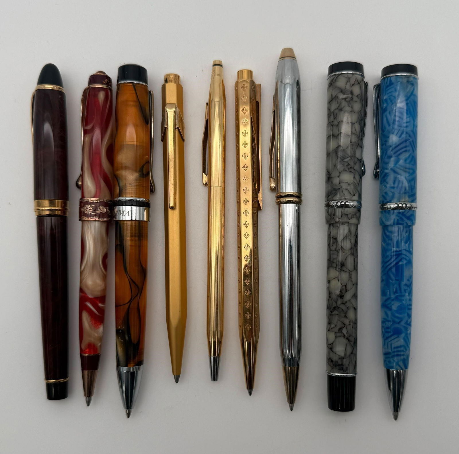 Lot of 9 Assorted Manufacturer Pens (1 of 6)