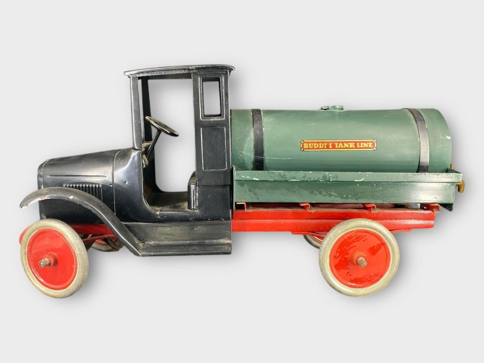 Buddy L Toy Pressed Steel Tank Line Truck 24 in. (1 of 6)