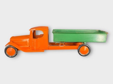 Buddy L Pressed Steel Toy Dump Truck 23 in.
