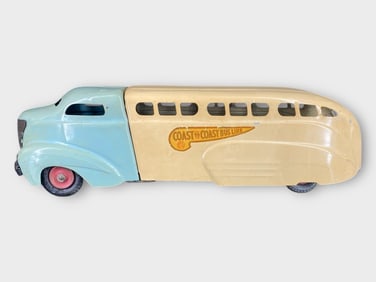 Wyandotte Diecast & Toy Bus Truck