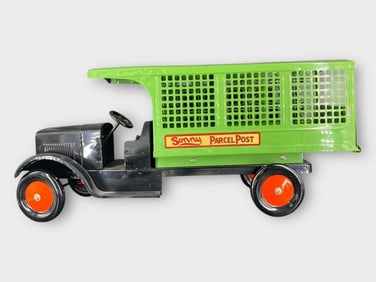 Dayton Sonny Parcel Post Delivery Truck
