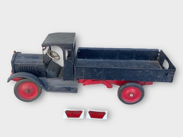 Keystone Packard Pressed Steel Toy Dump Truck
