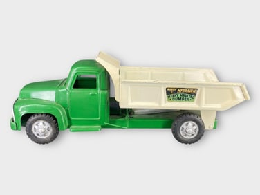 Buddy L Hydraulic Heavy Hauling Dumper Truck