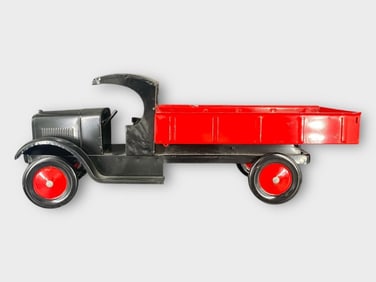 Sonny Son-ny Dayton Pressed Steel Dump Truck