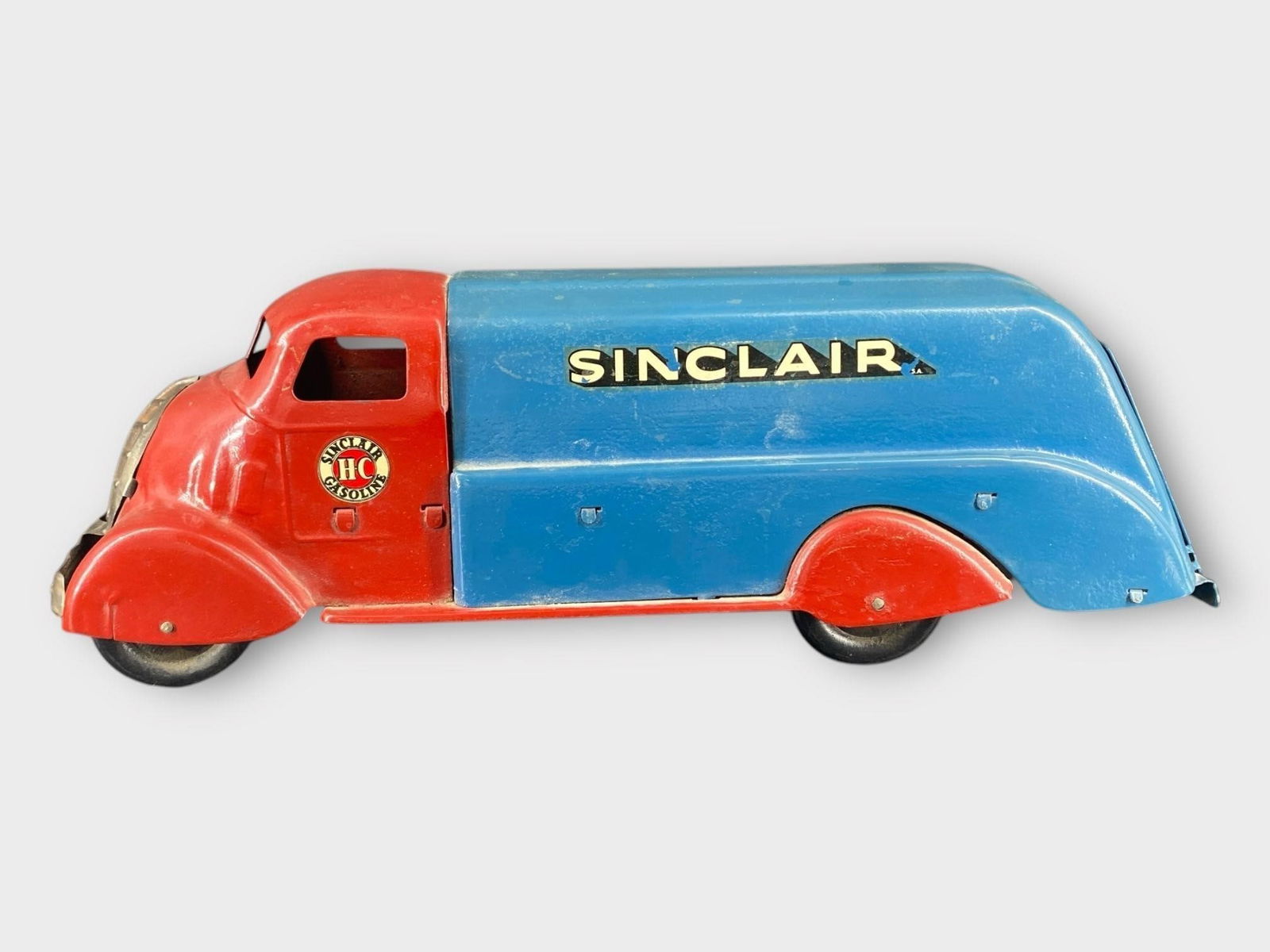 Marx Sinclair Gasoline Tanker Pressed Steel Truck (1 of 6)