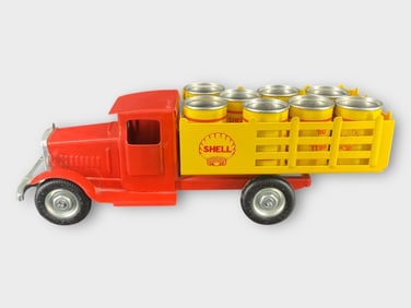 Metalcraft Pressed Steel Shell Oil Truck w Barrels