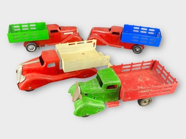 4 Wyandotte Pressed Metal Toy Cargo Pick-Up Trucks