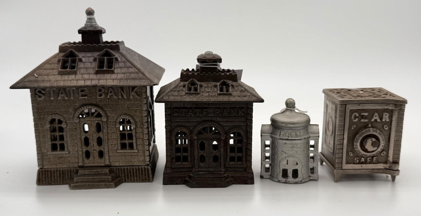 Lot of 4 Cast Iron Mechanical Still Banks (1 of 6)