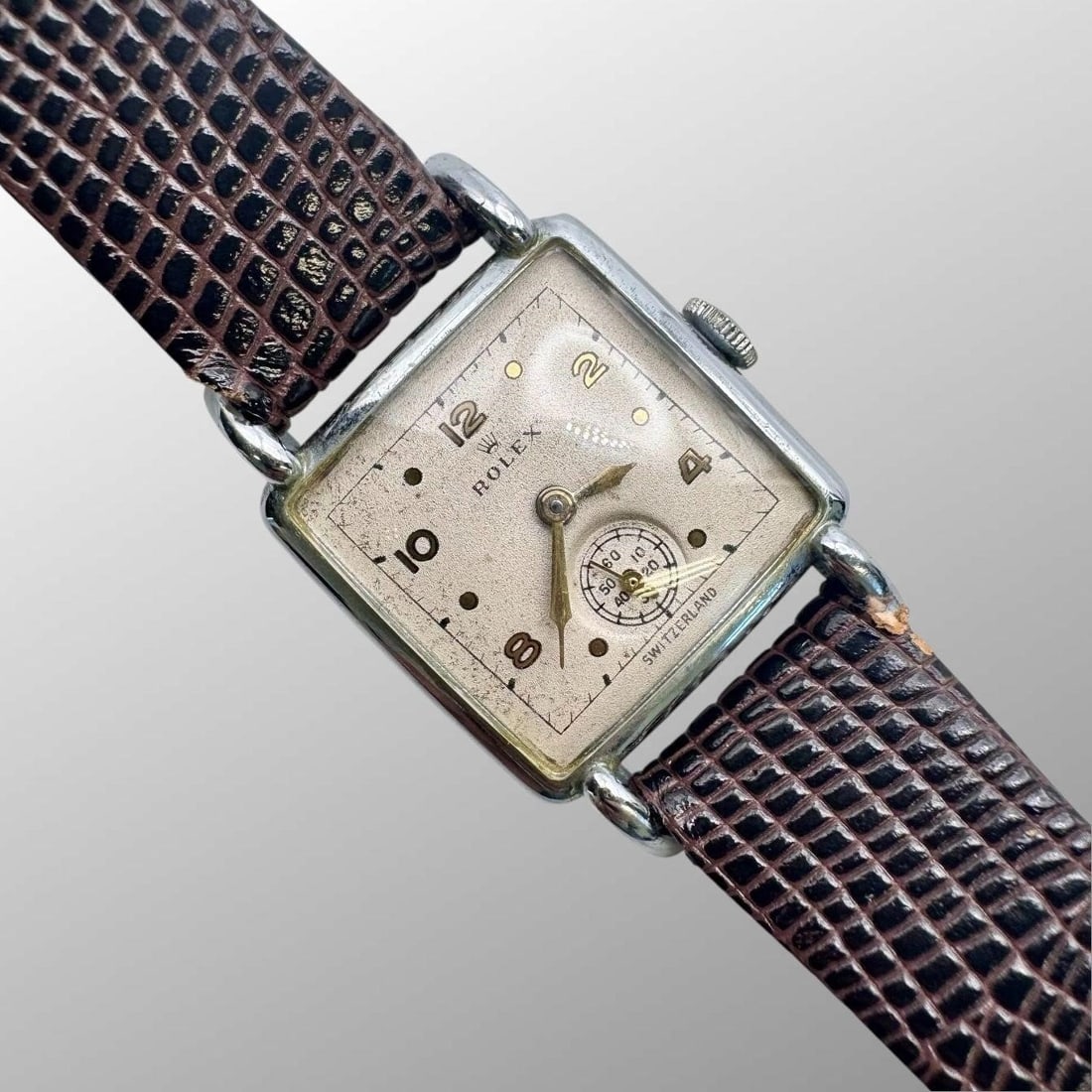 Rolex 1930s Manual Wind Wristwatch (1 of 6)