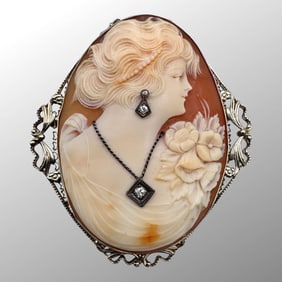 14K Gold Filigree Shell Cameo Brooch Pendant