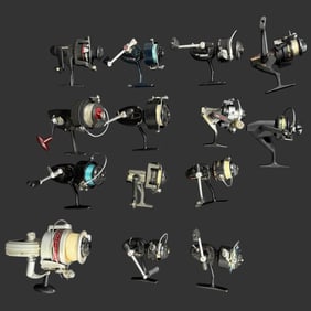Lot of 14 Vintage Fishing Reels