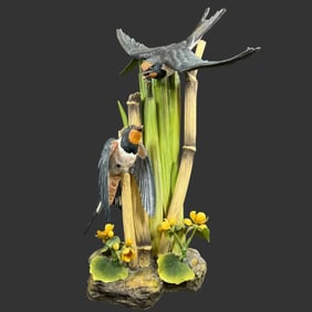 Boehm England Porcelain Gyrfalcon Bird Figurine