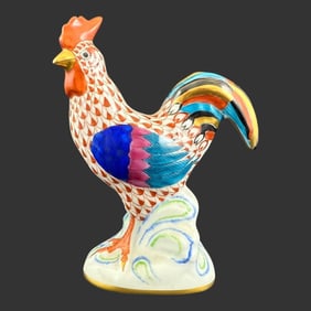 Herend Hungary Fishnet Porcelain #5032 Figurine