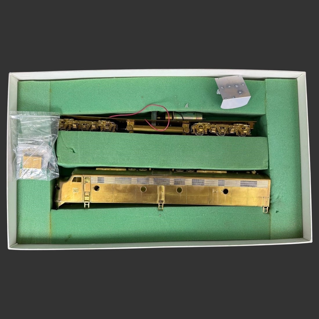 Overland Models, Inc. EMD E8/9 A Unit Train (1 of 14)