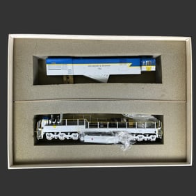 Overland Models, Inc. General Electric U33C Train