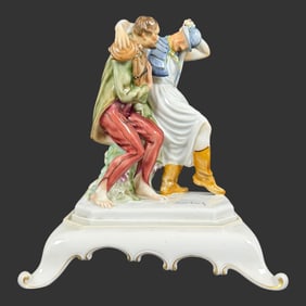 Herend Hungary Porcelain #5512 Figurine