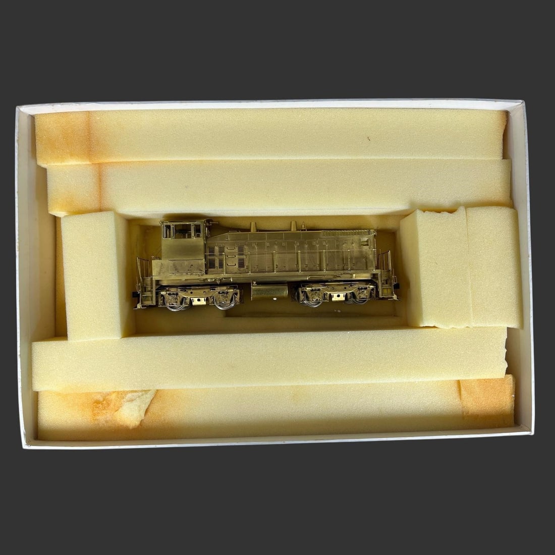 Overland Models, Inc. EMD SW-1500 Train (1 of 10)