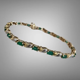 Vintage 14K Gold Emerald and Diamond Bracelet