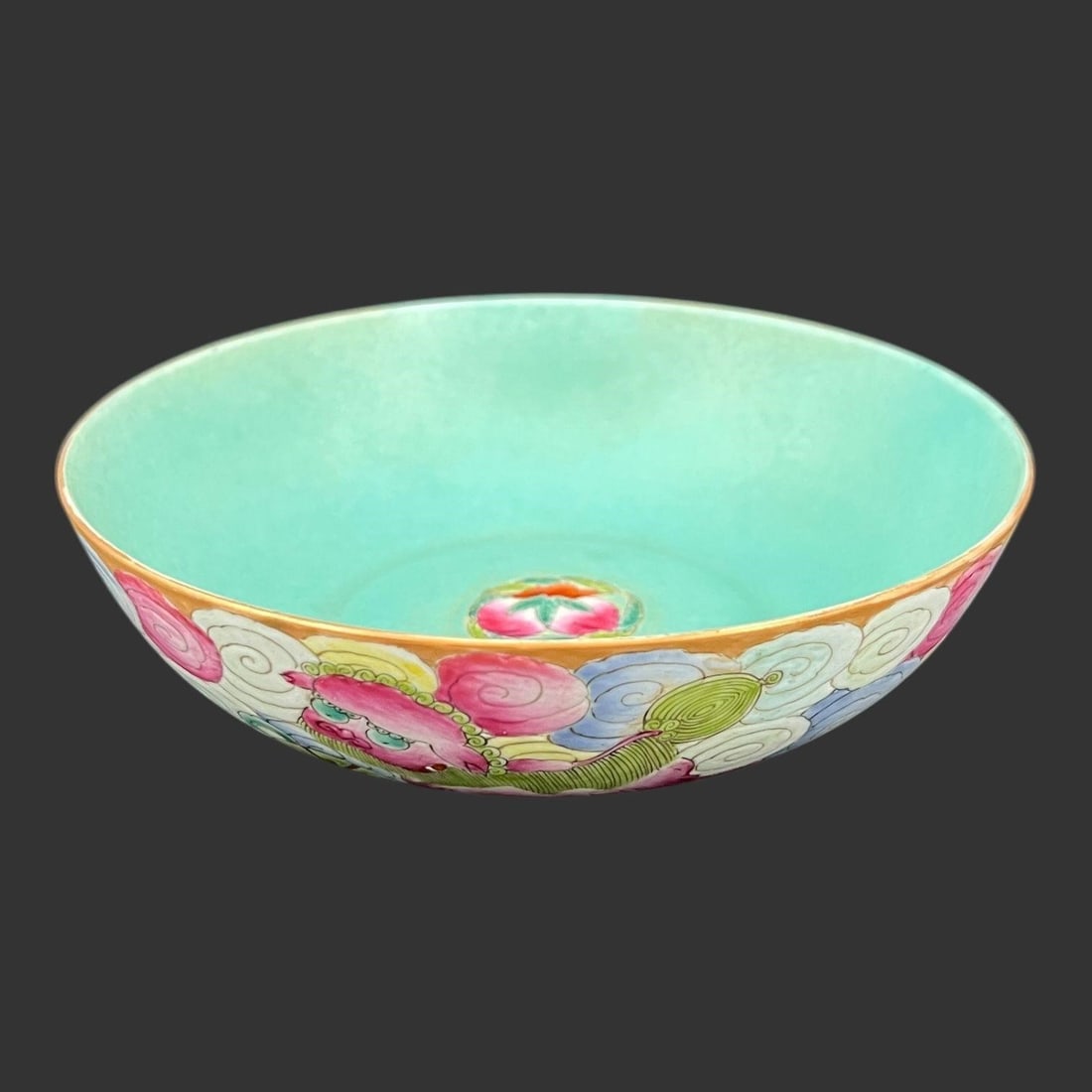 Chinese Porcelain Famille Rose Bowl (1 of 8)