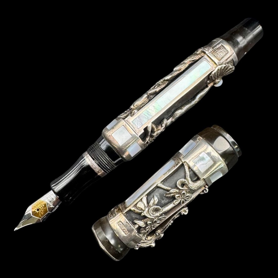 Montegrappa Sterling Silver Aphrodite Fountain Pen (1 of 14)
