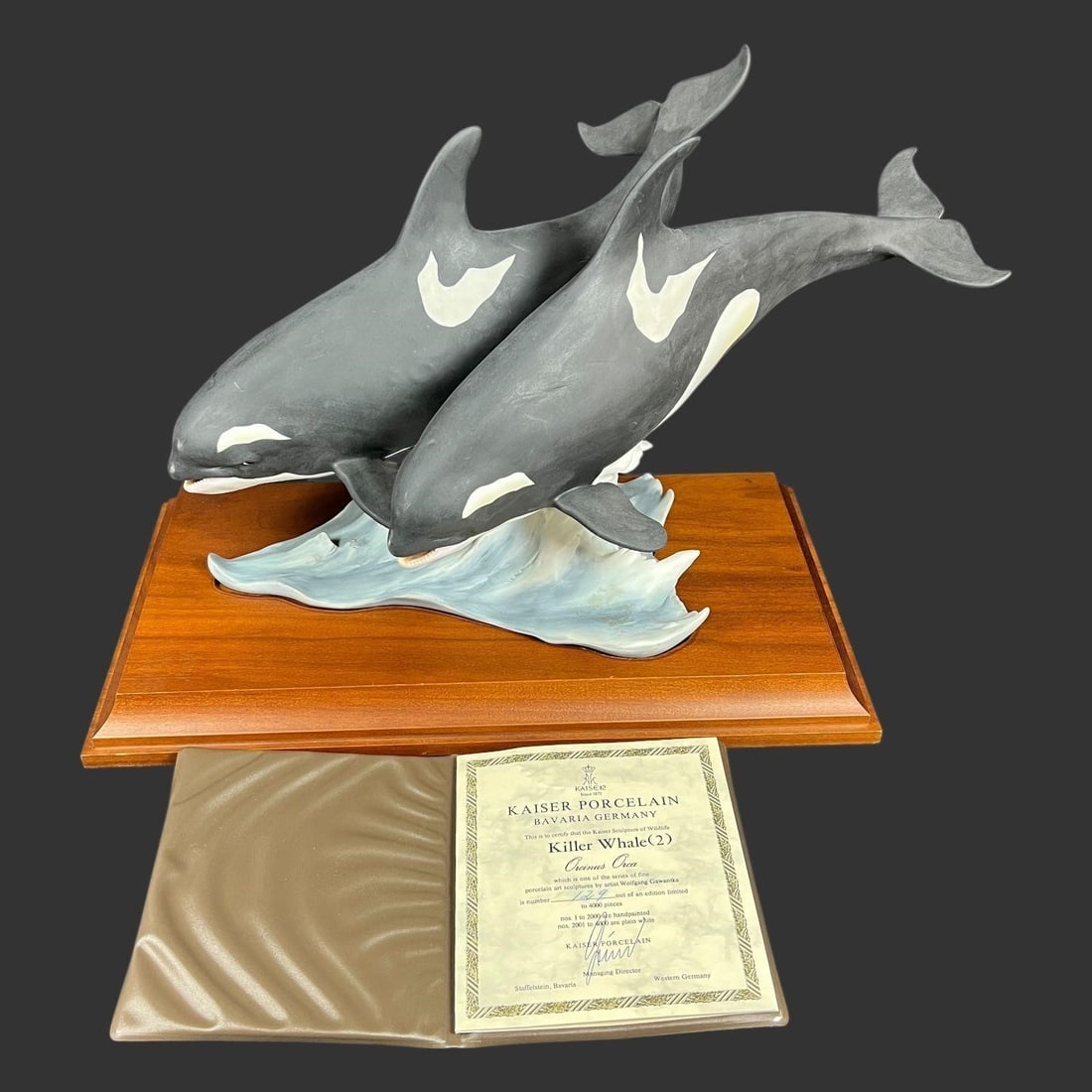 Kaiser Porcelain 2 Killer Whales Orca Figurine: Kaiser Porcelain limited edition sculpture titled "Killer Whale / Orca" (scientific name Orcinus Orca), created by artist Wolfgang Gawantka. The piece features two orcas in a hand-painted matte finish