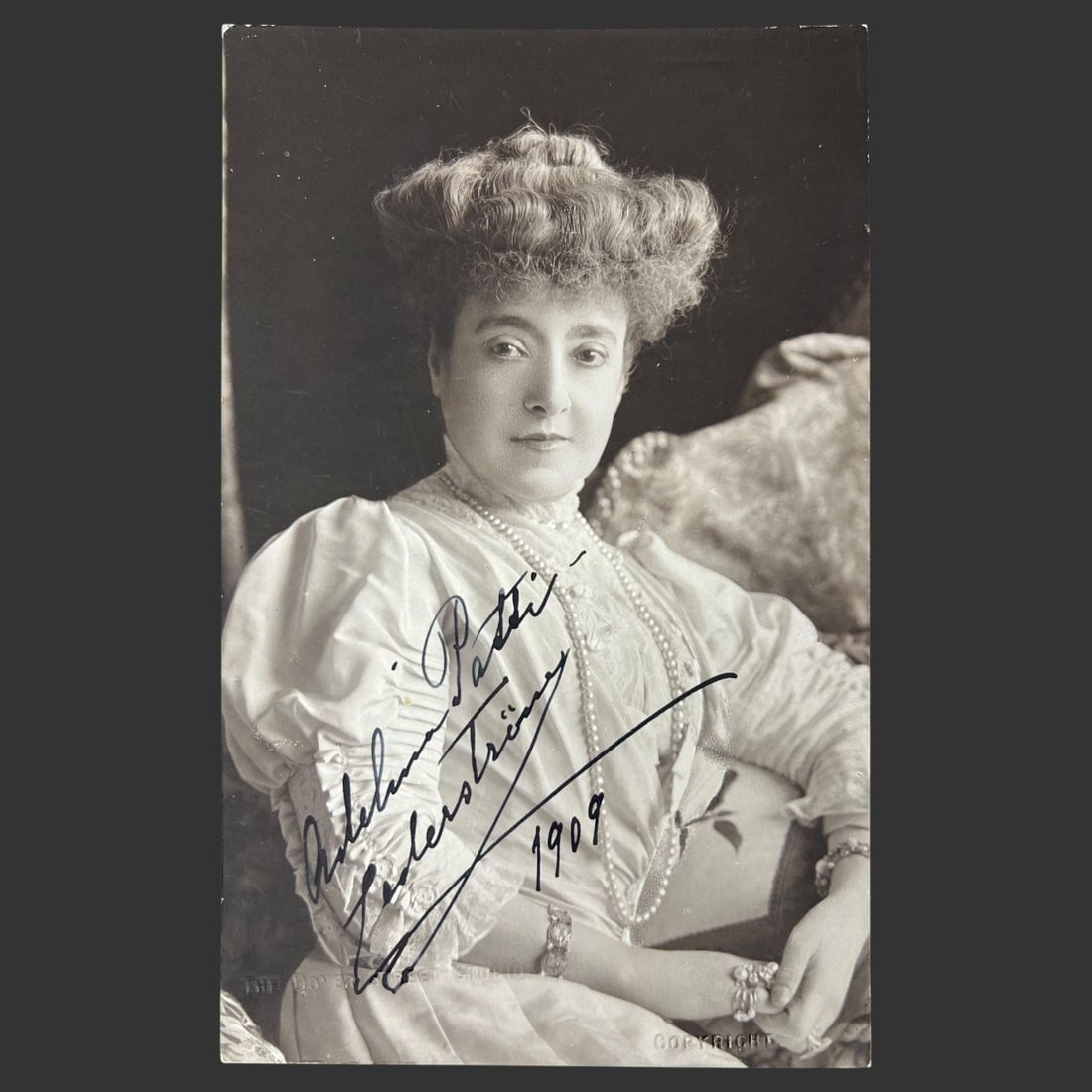 Signed 1909 Postcard Portrait of Adelina Patti (1 of 4)