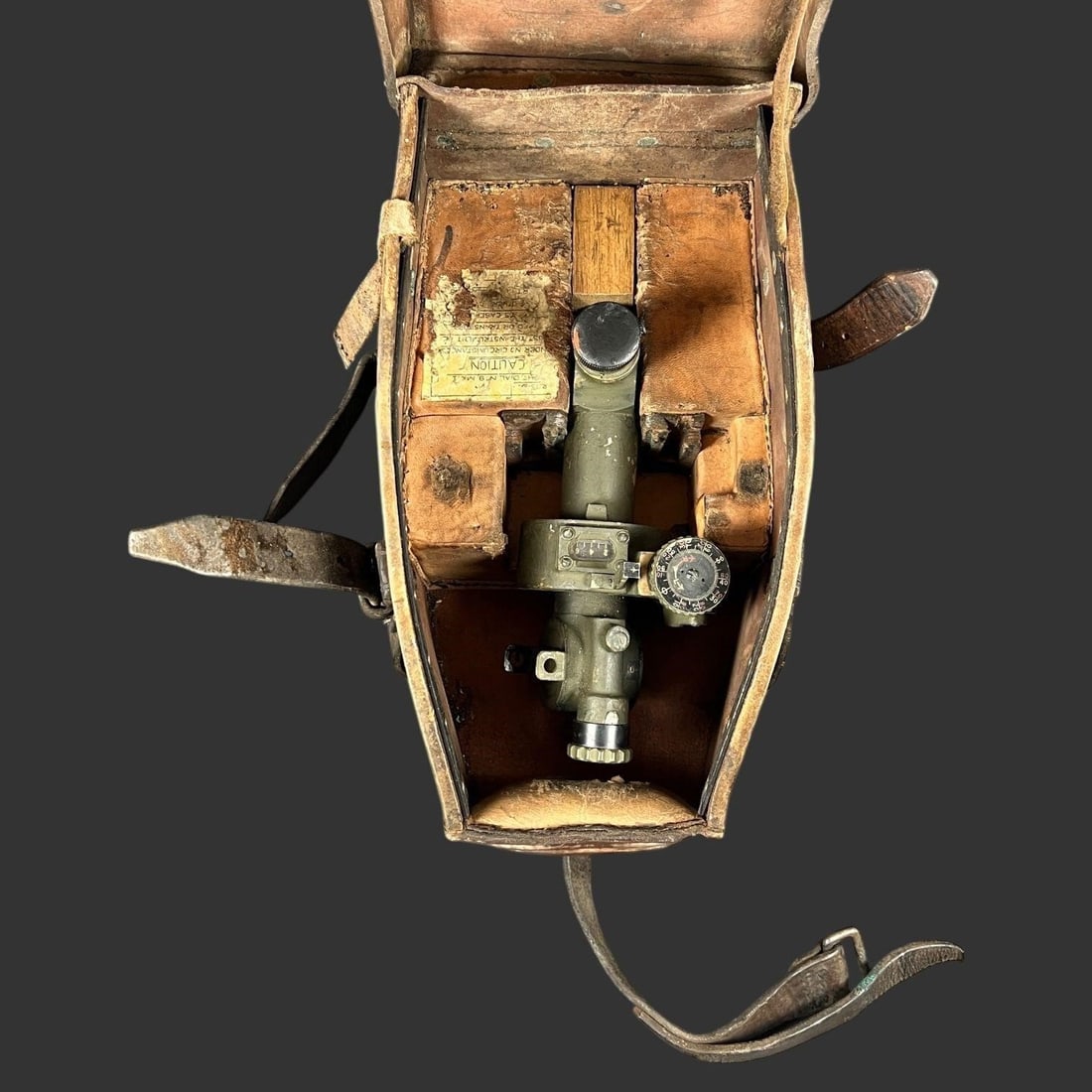 WWII U.S. Army M45A2 Panoramic Telescope w/ Case (1 of 14)