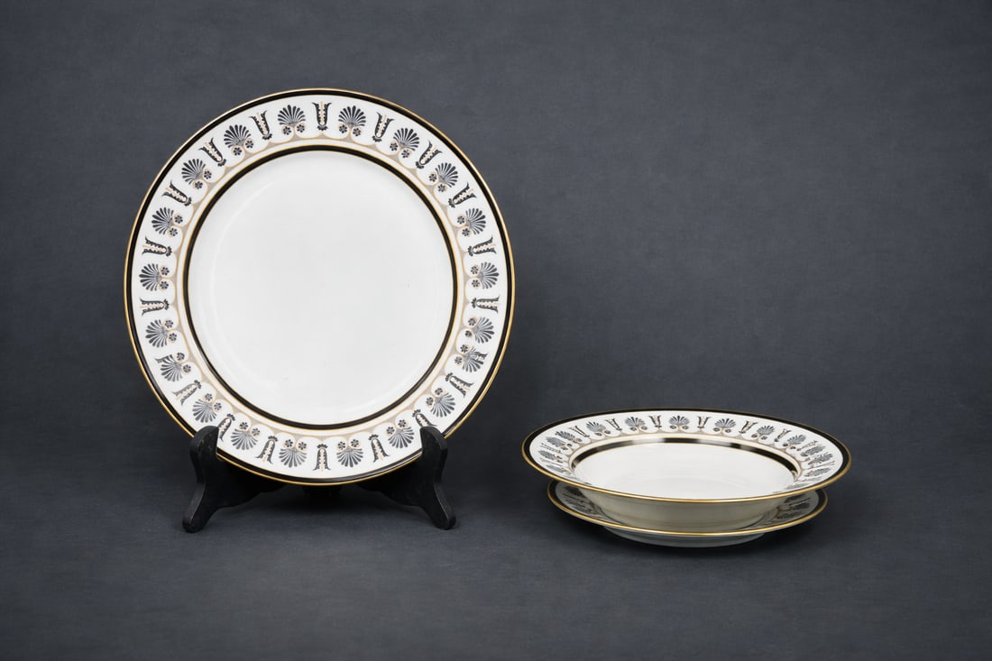 Richard Ginori Palmette Nero Dinner Service - 3