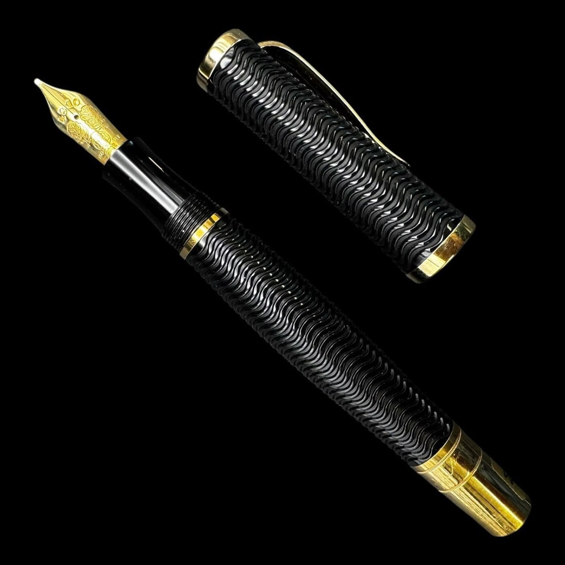 Montblanc Writers Edition 2006 Virginia Woolf Fountain Pen (1 of 6)