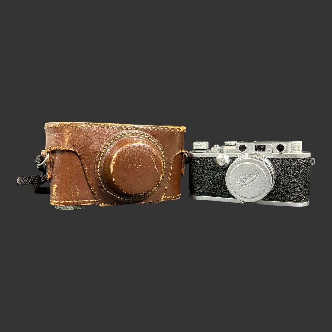 Vintage Leica IIIa 35mm Rangefinder Camera No. 261609 (1 of 14)