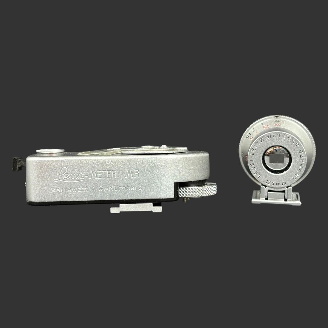 Leica M2 Rangefinder Camera & Accessories - 16