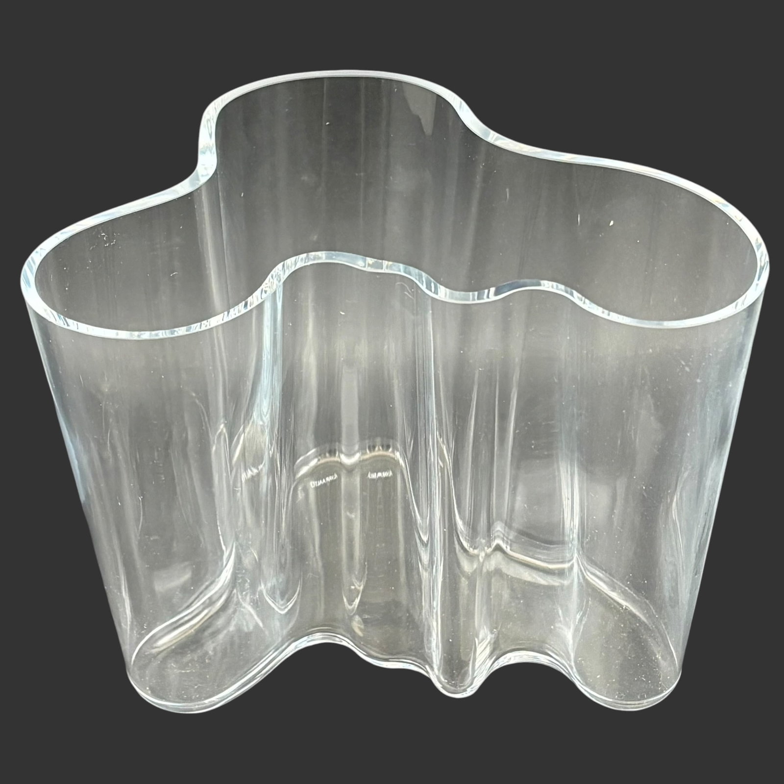 Alvar Aalto for Iittala Freeform “Savoy?? Clear Glass Vase: An ic