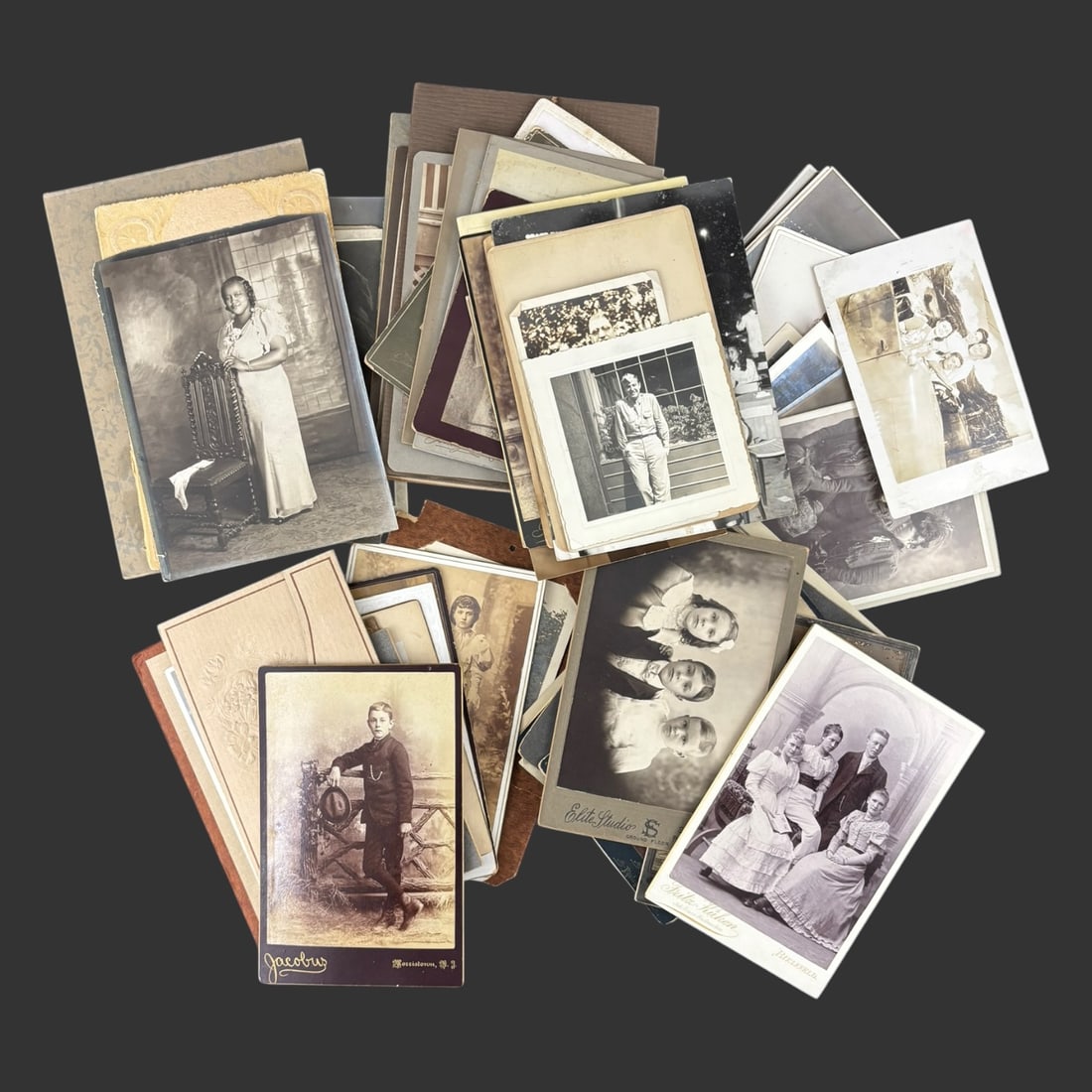 Collection of Antique Cabinet Cards & Vintage Photographs (1 of 6)