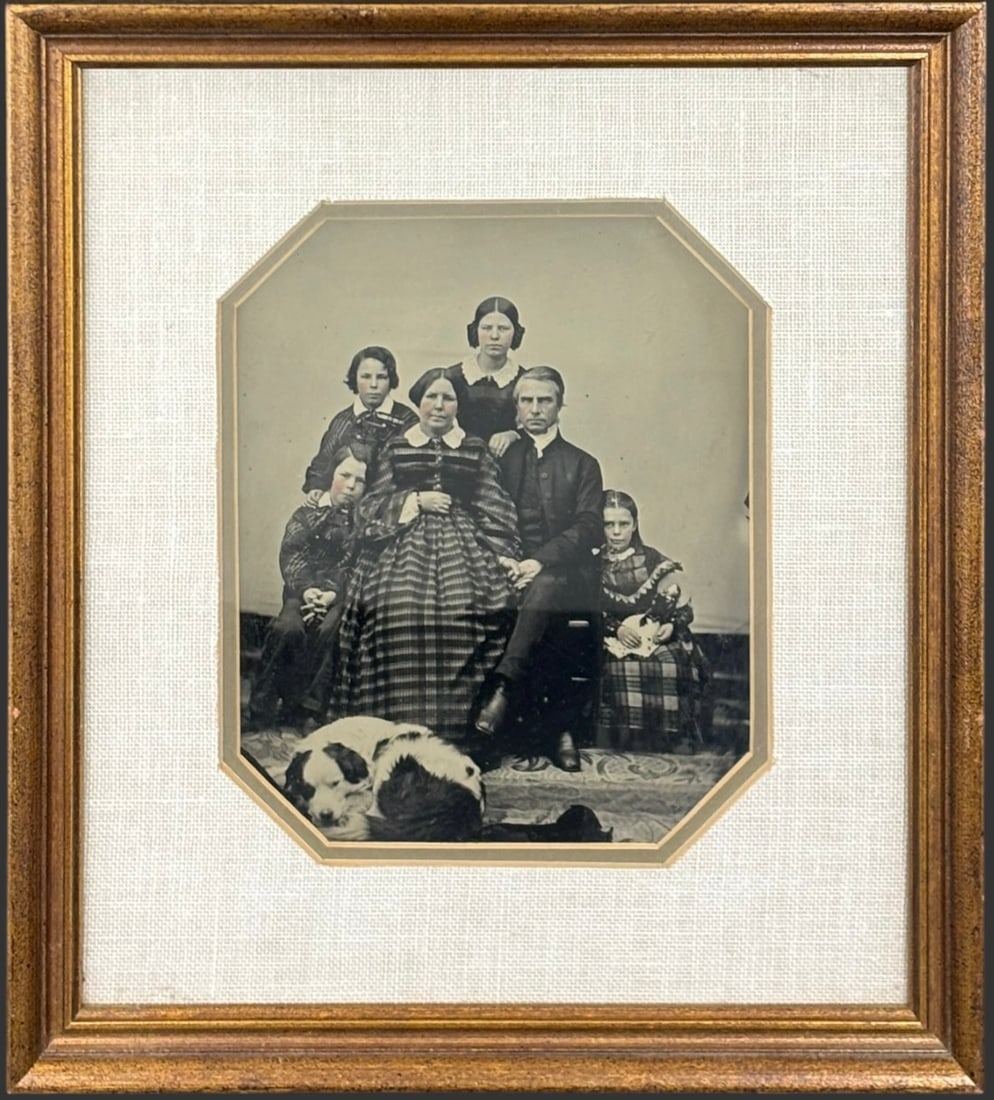 19th Century Victorian Family Portrait Photograph in Gilt Frame with Dog (1 of 2)