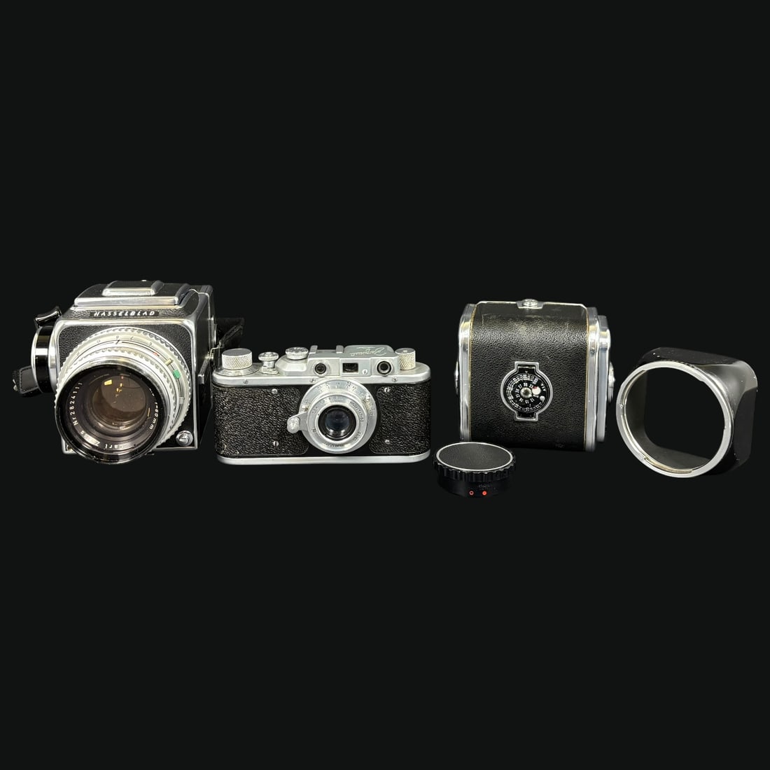 Lot of 2 Vintage Cameras Hasselblad 500C & Zorki Rangefinder (1 of 14)