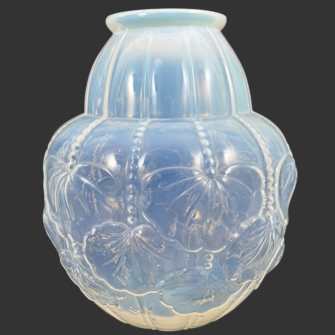 Art Deco Opalescent Art Glass Vase Water Lily Relief Decoration (1 of 7)