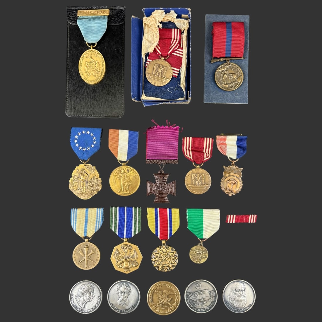 Lot of (17) U.S. Military & Fraternal Medals: Off