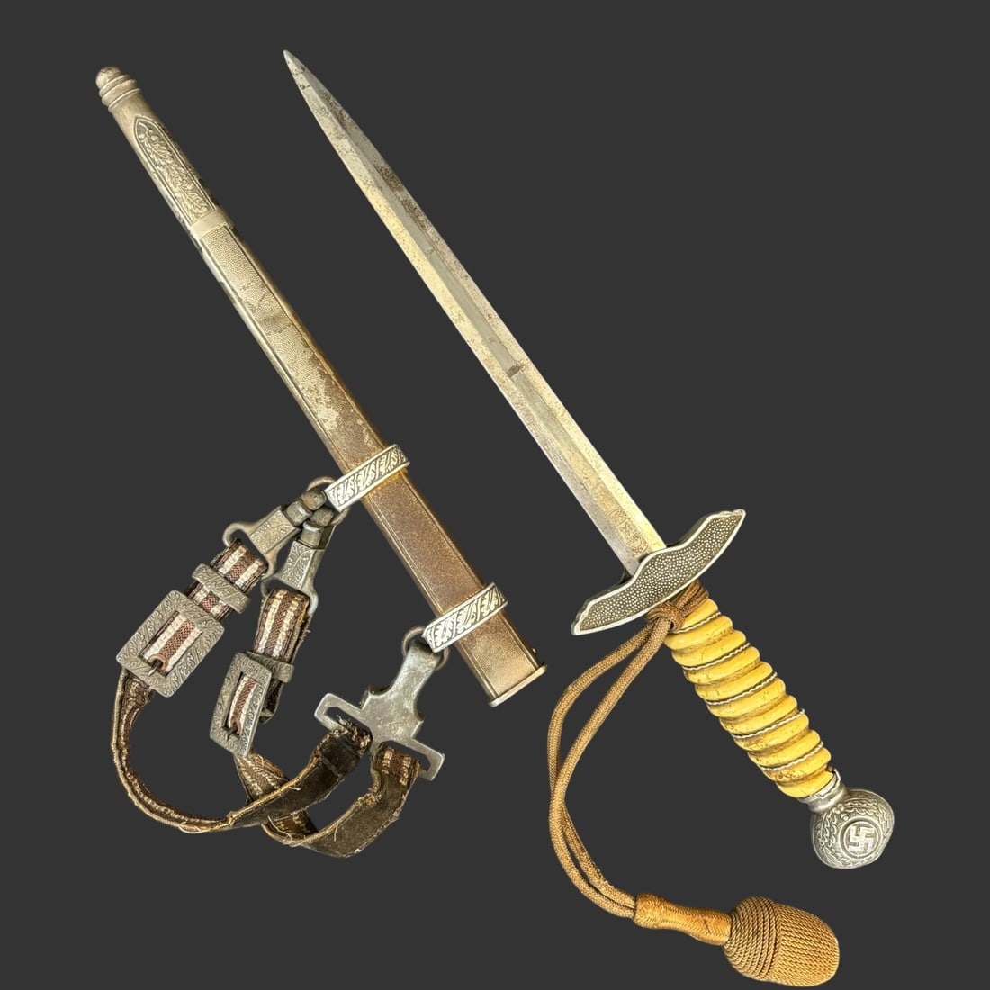 WWII German Luftwaffe Officer’s Dagger by Arthur Schüttelhofer & Co. (1 of 7)