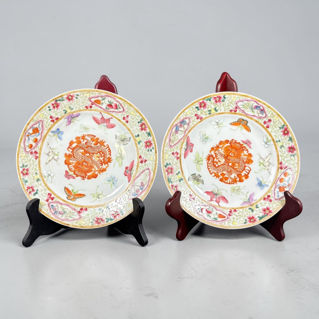 Pair of Chinese Famille Rose Porcelain Plates with Iron-Red Dragons (1 of 5)