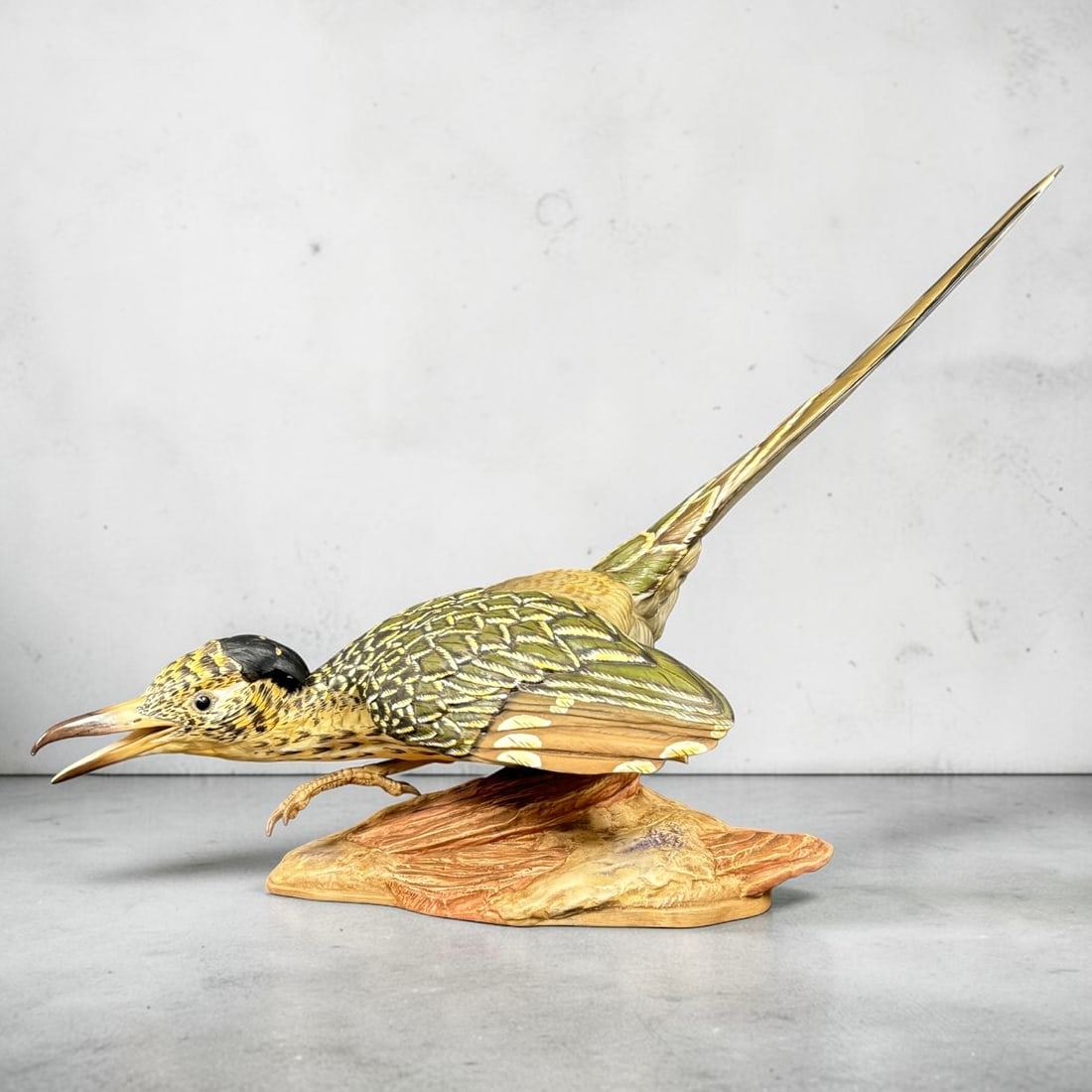 Boehm Limited Edition “Road Runner?? Porcelain Bird Figurine (1 of 11)