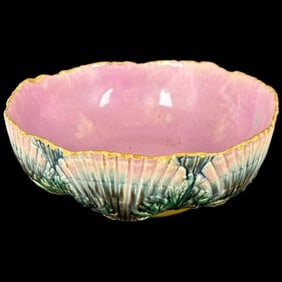 Antique Etruscan Majolica Shell and Leaf Form Bowl M5
