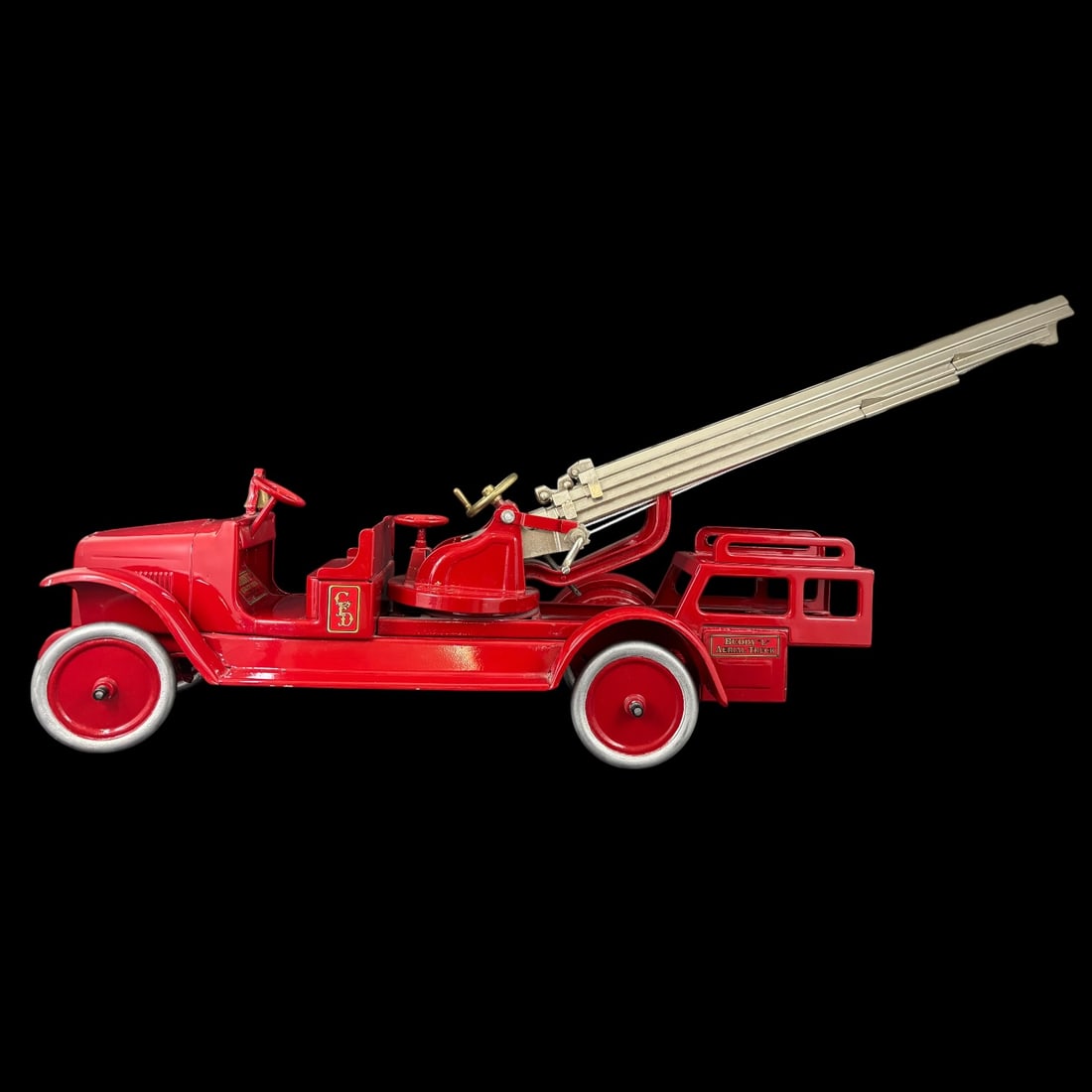 Buddy “L?? Pressed Steel Aerial Fire Truck Toy by Moline Pressed Steel Co. (1 of 10)