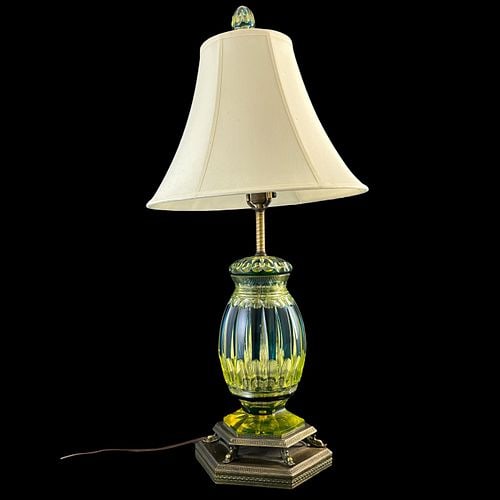 Val Saint Lambert Cut Uranium Glass Table Lamp: Striking Val Saint Lambert table lamp fashioned from brilliant yellow-green uranium glass, with a deeply cut urn-form body featuring elongated flutes, scalloped borders, and faceted details that beaut