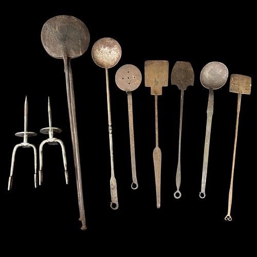 Antique Primitive Lot of 9 Pieces Cast Iron Hearth and Cooking Utensils (1 of 11)