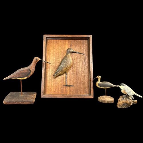 Lot Of 4 Folk Art Carved Wooden and Painted Birds (1 of 7)