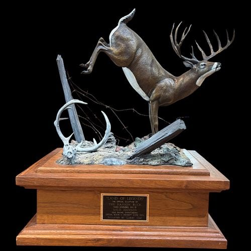 Larry Gay Land of Legends Hanson Buck Wildlife Sculpture (1 of 9)