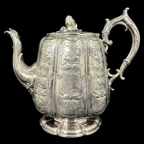 Ornate Antique Silverplate Hinged Lidded Teapot Repousse Floral Decoration (1 of 9)